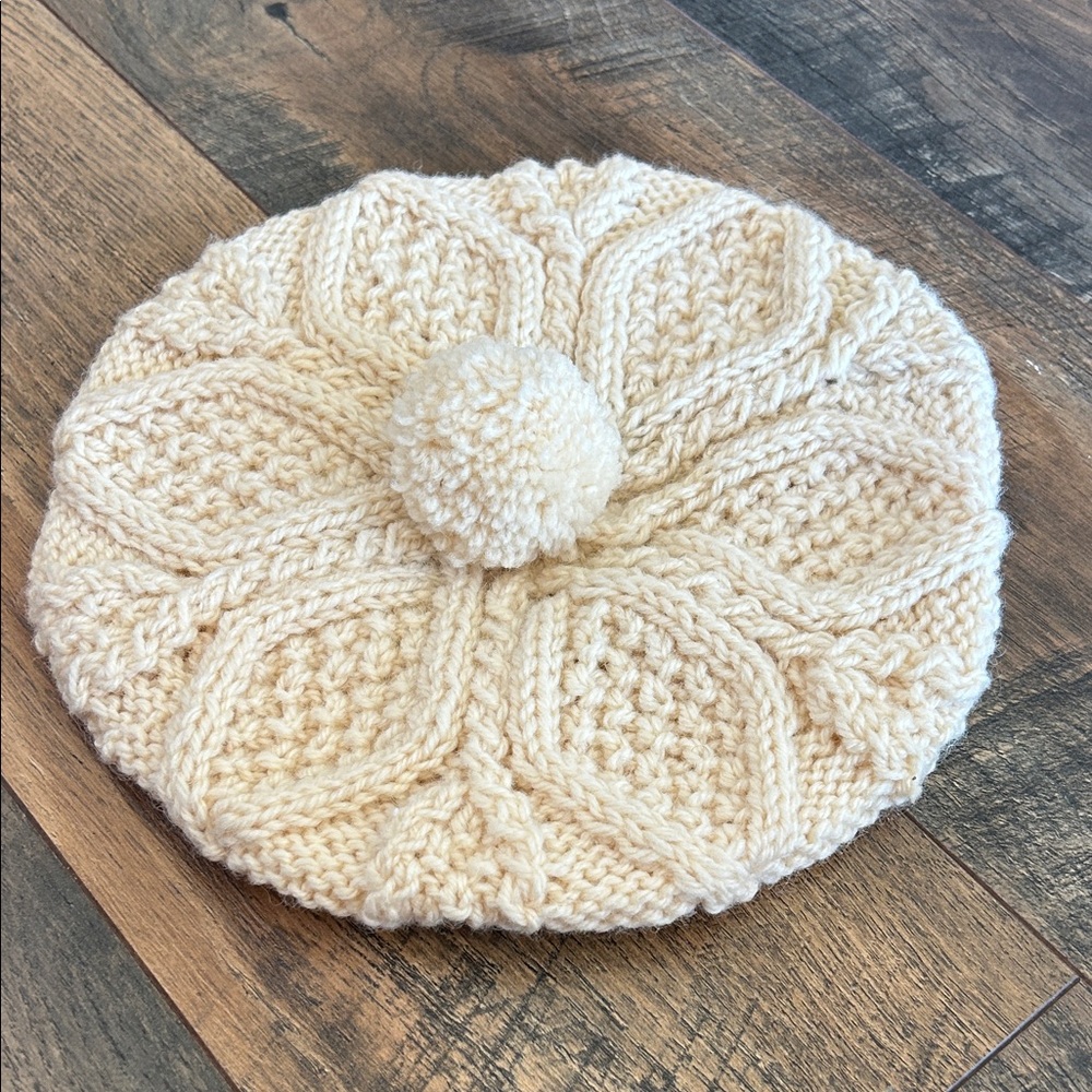 Vintage Cream Knitted Beret
